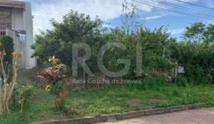 Excelente terreno em localização privilegiada, plano, em rua calma e arborizada, proximo a rua Ada Mascarenhas.