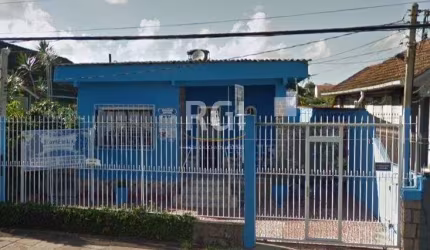 Casa 4 dormitório  na  Otto Niemayer, ótimo ponto comercial. Terreno com 333 m². &lt;BR&gt;Está alugada para uma geriatria.&lt;BR&gt;&lt;BR&gt;O bairro Tristeza em Porto Alegre está próximo dos bairro
