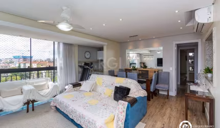 Apartamento de 3 dormitórios, sendo 1 suite, com 94m² privativos  no  Jardim Europa, a 80 metros dos Shoppings Iguatemi e Bourbon Country. &lt;BR&gt; living 2 ambientes, sacada, churrasqueira, lareira