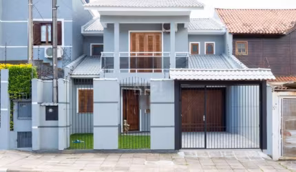 Morar com qualidade de vida!!!!&lt;BR&gt;ótima casa em rua super tranquila com:&lt;BR&gt;jardim,&lt;BR&gt;living para dois ambientes, lavabo, cozinha com ótimo tamanho, edicula com banheiro.&lt;BR&gt;