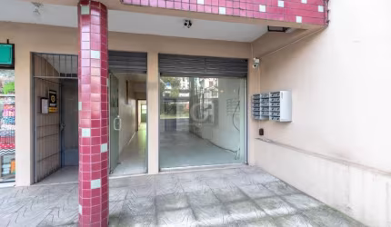 Loja comercial/SALA localizada da Av. Nonoai ZONA SUL DE PORTO ALEGRE&lt;BR&gt;&lt;BR&gt; Ótima loja, mais sala comercial e box.&lt;BR&gt; Localização comercial maravilhosa.&lt;BR&gt;&lt;BR&gt;Infraes