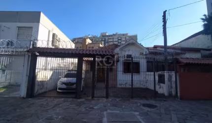 Casa residencial ou comercial - Menino Deus - Próximo Padre Cacique - 3 dormitórios &lt;BR&gt;&lt;BR&gt;Excelente oportunidade!&lt;BR&gt;&lt;BR&gt;Casa residencial ou comercial em excelente localizaçã