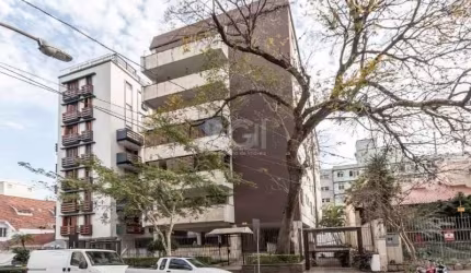 Dona Lucinda - Lindo apartamento desocupado à venda com 3 quartos, sendo 1 suíte. Área privativa de 196.31m² e área total de 239.96m². O imóvel está em ótimo estado de conservação e conta com 3 ambien