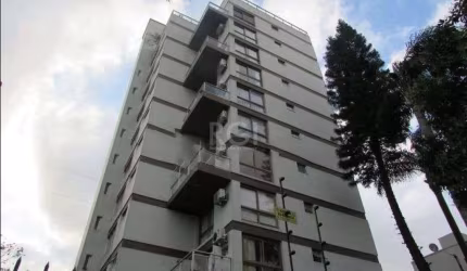 Semi mobiliado. Ótimo apartamento repaginado, frente, próximo a Anita Garibaldi com: 3 dormitórios(1 suite), banho social, hall de entrada, lavabo, living 2 ambientes em tabuão  e sacada aberta, cozin