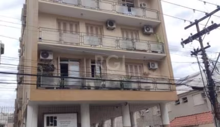 Apartamento de 2 dormitórios no bairro Bom Fim.&lt;BR&gt;Amplo apartamento, ensolarado, de frente com ampla sacada, 02 dormitórios, living, banheiro social, copa cozinha, área de serviço e banheiro au