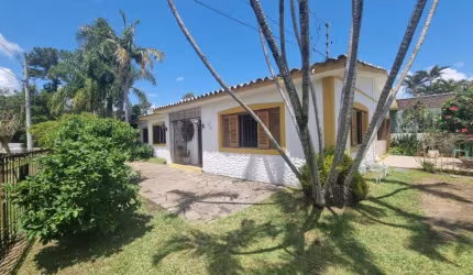 Casa térrea para venda com 180 metros quadrados com 5 dormitórios em Ipanema!&lt;BR&gt;Casa próximo ao calçadão de Ipanema e a avenida Juca Batista, casa térrea, é totalmente térrea, sem nenhum desnív