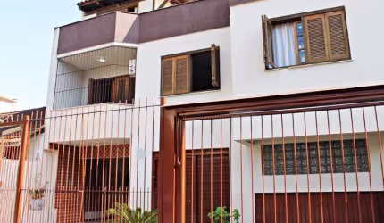 Cobertura | 3 dormitórios | banheiro | lavabo | 2 vagas | sacada | churrasqueira | terraço | bairro tristeza.&lt;BR&gt;&lt;BR&gt;ótima cobertura com 3 dormitórios, 2 vaga e garagem,  1 banheiro social