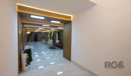 Explore o requinte e o conforto neste deslumbrante apartamento à venda em Capão da Canoa, estrategicamente localizado no bairro Centro. Este imóvel excepcional oferece uma combinação de espaço generos