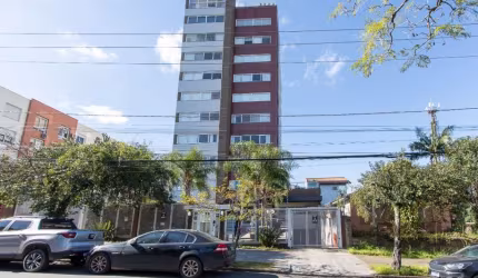 Apartamento  semi-mobiliado  de 3 dormitórios, com uma suíte principal que inclui um closet  e duas suítes americanas,  lavabo, sala de estar com 2 ambientes bem definidos e uma cozinha americana com 