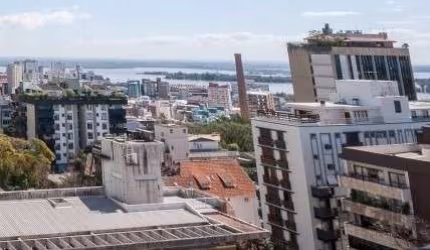 Apartamento de 3 dormitórios, 208 m2 de área privativa, 1 vaga de garagem no bairro Independência em Porto Alegre.&lt;BR&gt;&lt;BR&gt;Sala de jantar, espaçoso living, copa, cozinha, dependência comple