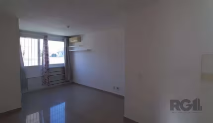 Ótimo apartamento à venda no Residencial Ventura Clube de Morar, em Porto Alegre. Composto por, living para dois ambientes, três dormitórios, sendo uma suíte, um banheiro social e uma vaga de garagem.