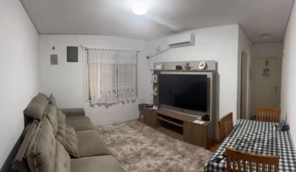 Ótima oportunidade de adquirir um apartamento no Edifício Cidade de Curitiba, localizado na Avenida Wenceslau Escobar, no bairro Cristal, em Porto Alegre.&lt;BR&gt; O imóvel possui 2 dormitórios, 1 ba