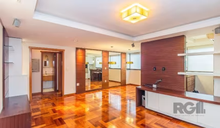 Apartamento semi mobiliado, impecável, com 126m² privativo.&lt;BR&gt;Composto por 3 dormitórios, sendo um suíte.&lt;BR&gt;Sala de estar, jantar e churrasqueira.&lt;BR&gt;Cozinha com móveis planejados 