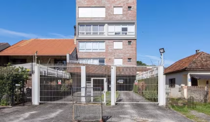 Apartamento espaçoso com 3 dormitórios, sendo 1 suíte e vaga de garagem dupla!&lt;BR&gt;&lt;BR&gt;Encante-se com este espaçoso apartamento! Com três dormitórios que oferecem conforto e privacidade, se