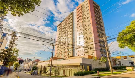 Unidade de revenda, pronto para morar com preço e condição comercial facilitada para aquisição! Estuda receber outro imóvel em pagamento e parcelamento direto!! More junto ao Shopping Iguatemi, Parque