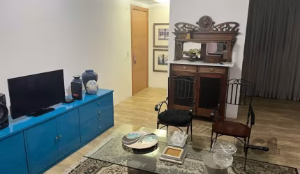 Apartamento 3 dormitórios, sendo 1 suíte, 125 m² de área privativa e 2 vaga(s) de garagem. Localizado na Rua/Av. Tulio De Rose, no bairro Jardim Europa em Porto Alegre.&lt;BR&gt;&lt;BR&gt;Semimobiliad
