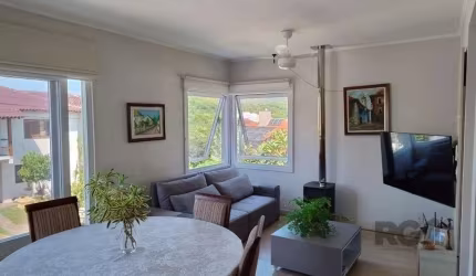 Casa de Alto Padrão em Mário Quintana&lt;BR&gt;Localizada no bairro planejado Verdes Campos, esta casa de alto padrão oferece 144m² de área privativa. A propriedade conta com 3 dormitórios, incluindo 