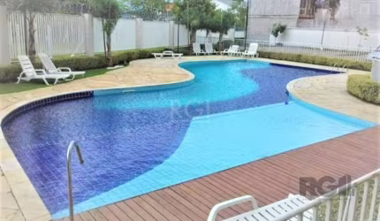 Belíssimo apartamento com  03 quartos, sendo 1 suíte,  total 2 banheiros, sala, cozinha, área de serviço e 1 vaga coberta e escriturada.    &lt;BR&gt;   &lt;BR&gt;Condomínio com portaria 24hs, piscina