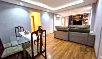 O Apartamento&lt;BR&gt;&lt;BR&gt;Térreo amplo bem distribuído em 104 m², com 3 dormitórios sendo 1 suíte com banheira de hidromassagem, living para dois ambientes, churrasqueira, cozinha, área de serv