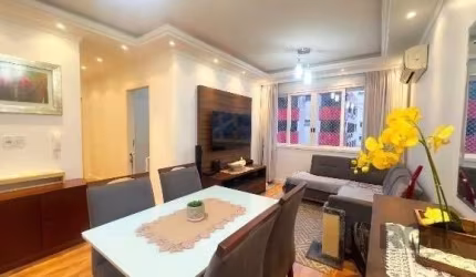 APARTAMENTO  COM 3 DORMITÓRIOS COM SUITE, 2 VAGAS- JARDIM BOTANICO-POA/RS com elevador &lt;BR&gt;Apartamento com três dormitórios, uma suíte, cozinha americana com churrasqueira, ,lavanderia separada,