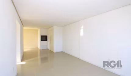 Apartamento para Comprar com 71m² novo e nunca habitado, 2 dormitórios (1 suíte), com excelente vista frontal para a rua, living para 2 ambientes com churrasqueira e piso em porcelanato 60x60 instalad