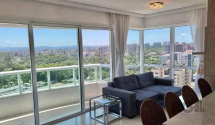 Lindo apartamento para comprar  com 2 dormitórios, sendo 1 suíte, no Bairro Três Figueiras,  mobiliado e equipado , localizado no Parigi Residence,  próximo ao Shopping Iguatemi. Possui cozinha com ch
