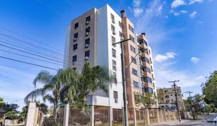 Apartamento semimobiliado, de fundos e silencioso, de 3 dormitórios no Bairro Jardim Itú Sabará, com 80,31m² de área privativa, conta com suíte, sala de estar com sacada e churrasqueira, sala de janta