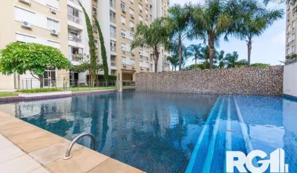 Excelente apartamento de 2 dormitórios sendo uma suite, lIving para 2 ambientes, sacada integrada com churrasqueira, banheiro social, cozinha americana, área de serviço. Andar alto, ótima orientação s
