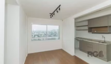 Apartamento localizado na Rua Sapê, bairro Passo da Areia, Porto Alegre. Com área privativa de 67 m², imóvel com 3 dormitórios, sendo 1 suíte, banheiro com box e armários, churrasqueira. &lt;BR&gt;Con