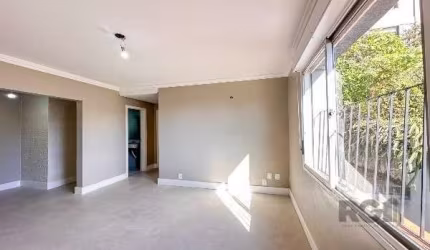 Apartamento de 2 dormitórios, sendo 1 suíte, com 72 m² privativos e 1 vaga de garagem, à venda no bairro Mont'Serrat, próximo da confeitaria Charlie e do bar Roubadinhas e academia Body Tech na Rua Si