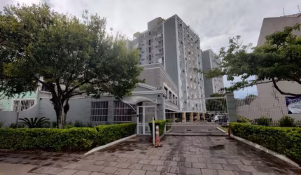 Este apartamento no Edifício Residencial Jardins de Provence parece ser uma excelente oportunidade! A localização privilegiada, a ótima posição solar e as duas vagas de garagem lado a lado são pontos 