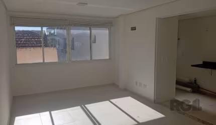 Apartamento de 2 dormitórios, sendo 1 suíte, com 70m² privativos, situado no bairro Higienópolis em Porto Alegre/RS.&lt;BR&gt;&lt;BR&gt;Perfeito para quem busca conforto e praticidade, este imóvel pro