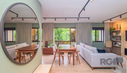 Magnífico apartamento 90,18 m², totalmente MOBILIADO e decorado com extremo bom gosto ,  3 dormitórios,  sendo 1 suíte, living amplo em 2 ambientes, cozinha com móveis planejados, 2 vagas  individuais
