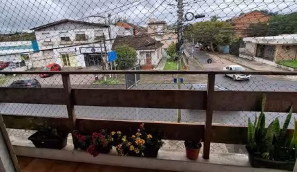 Apartamento no bairro Jardim Itu Sabará em Porto Alegre. 4 dormitórios, 1 suíte, semi mobiliado,  de frente, sacada, peças grandes, 134,55 m² privativos,  sala de estar e jantar, cozinha e lavanderia.