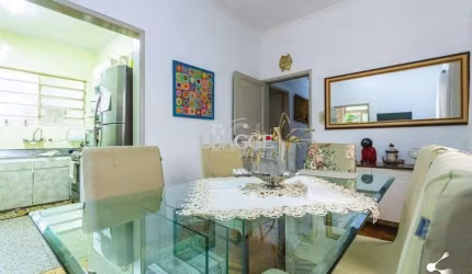 Casa para Venda - 221m², 4 dormitórios, sendo 1 suites, 2 vagas - São Geraldo