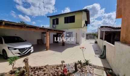 Casa estilo sobrado no Bairro Sarandi em Porto Alegre