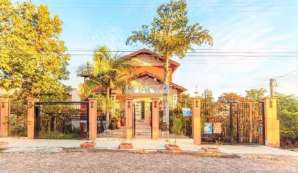 Casa de 498m², bairro Teresópolis