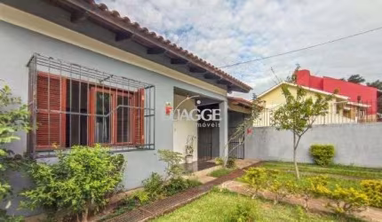 Casa para Venda - 140m², 2 dormitórios, sendo 1 suites, 3 vagas - Imperial Parque