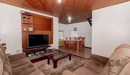 casa de 260m², bairro Costa e Silva