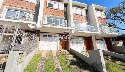 Sobrado para Venda - 100m², 3 dormitórios, sendo 3 suites, 2 vagas - Portal Do Guarujá