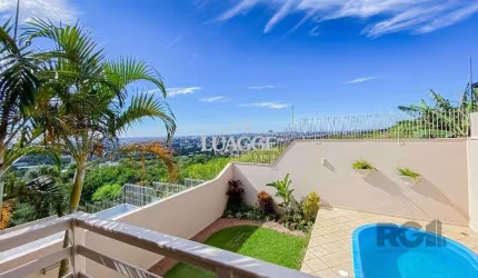 Casa alto padrão, 500m² privativos com linda vista da cidade no Morro Apamecor