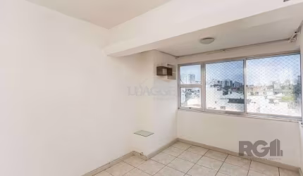 Excelente cobertura de 150m² 3 dormitórios com 3 banheiros.
