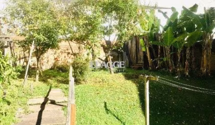 Casa para Venda - 230m², 4 dormitórios, sendo 1 suites, 4 vagas - Bela Vista