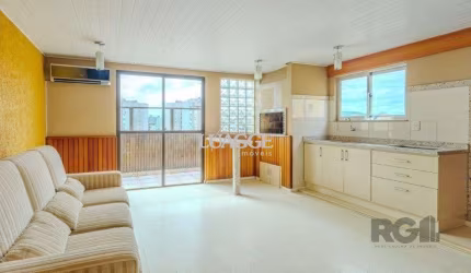 Excelente cobertura de 157m² com 4 dormitórios e 2 vagas.
