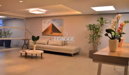 Lindo apartamento 2 dormitórios com 1 suíte, amplo garden e 2 vagas no Bairro Bom Fim.