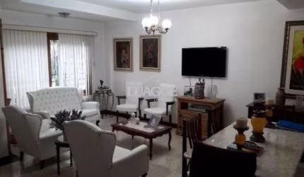 Sobrado para Venda - 240.43m², 3 dormitórios, sendo 1 suites, 2 vagas - Ipanema