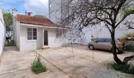 Casa de 2 dormitórios no bairro Petrópolis
