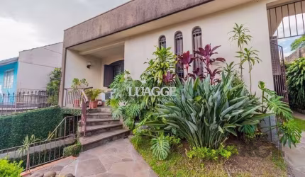 Casa 3 dormitórios no bairro  Vila Jardim