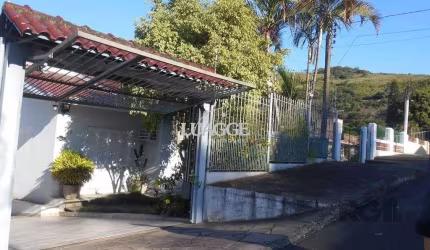 Casa 4 dormitórios no bairro Agronomia