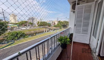 Apartamento 139m², com sacada na Av. Ipiranga próximo a PUC